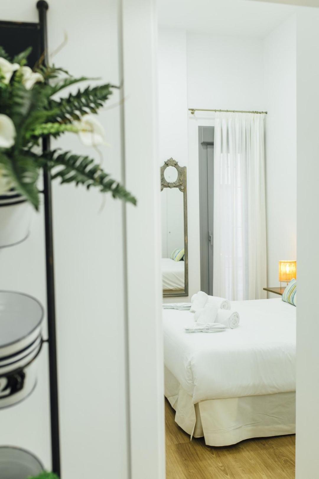 Modern With Seasonal Swimming Pool- 1Bd 1Bth- Goyeneta Διαμέρισμα Σεβίλλη Εξωτερικό φωτογραφία